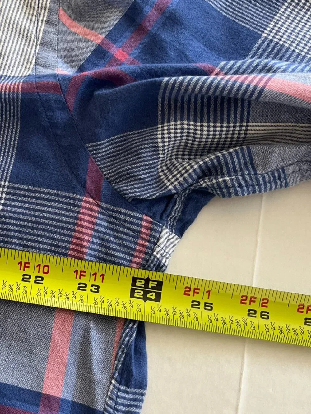 J.Crew Mens Sz XL Button-up Shirt Blue Pink Plaid pattern chest pocket